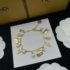 Picture of Fendi Bracelet _SKUFendibracelet05cly358567